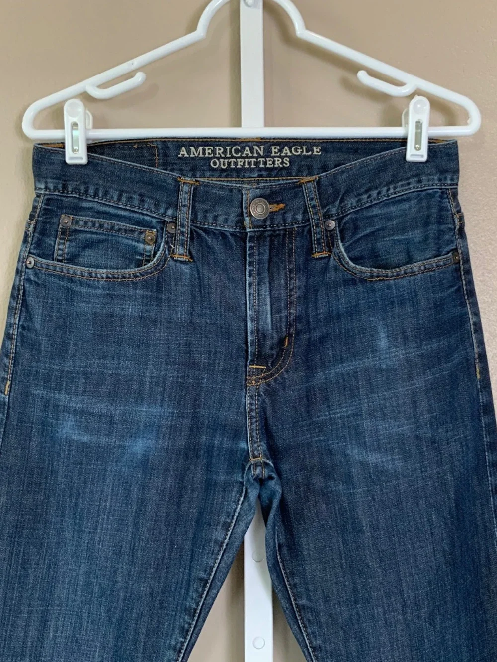 American Eagle Distressed Wash Slim Jeans